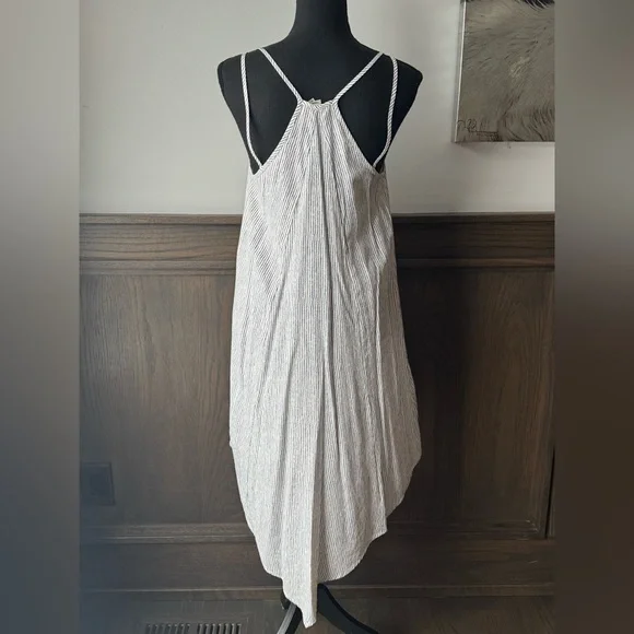 Blu Pepper Gray and White Striped Asymmetrical dress small - Picture 4 of 7